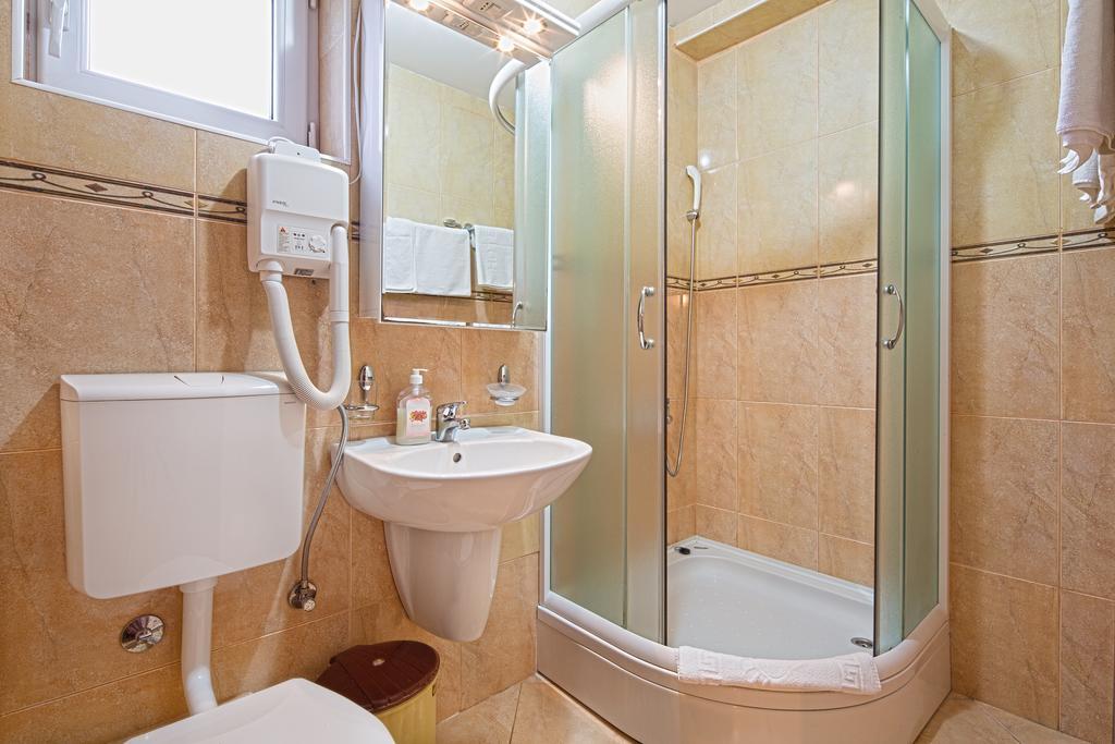 Guest House Harmonia Budva Exterior foto